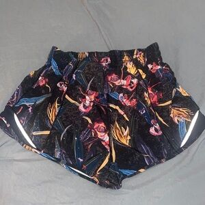 lululemon athletica Black Floral Women's Athletic Shorts hottie hot